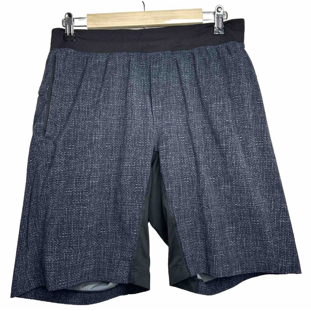 Lululemon Men Size M Blue Geometric Design Lined Shorts
